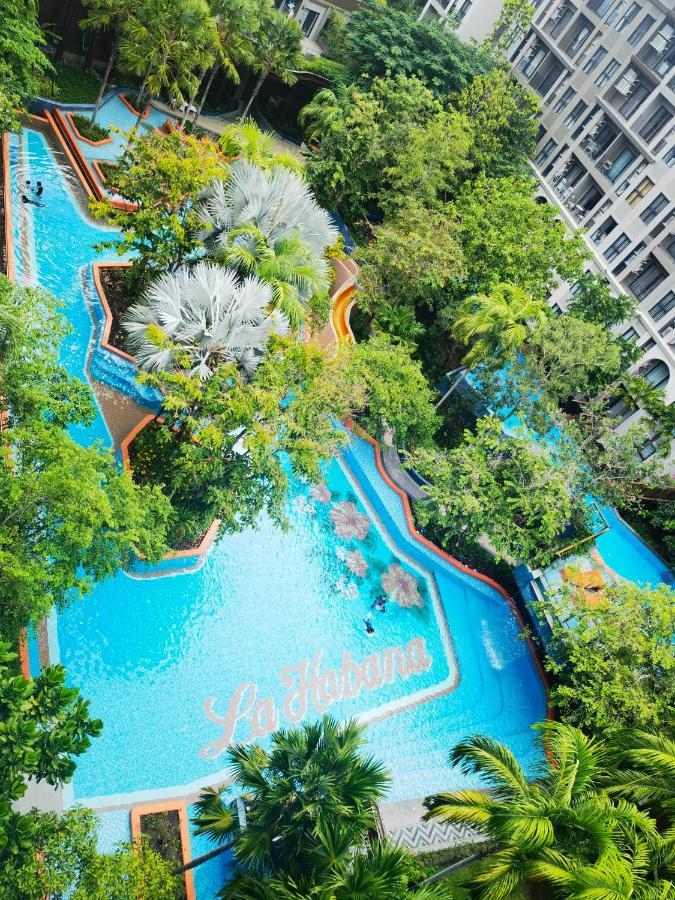 Lahabana Resort HHQ Extérieur photo